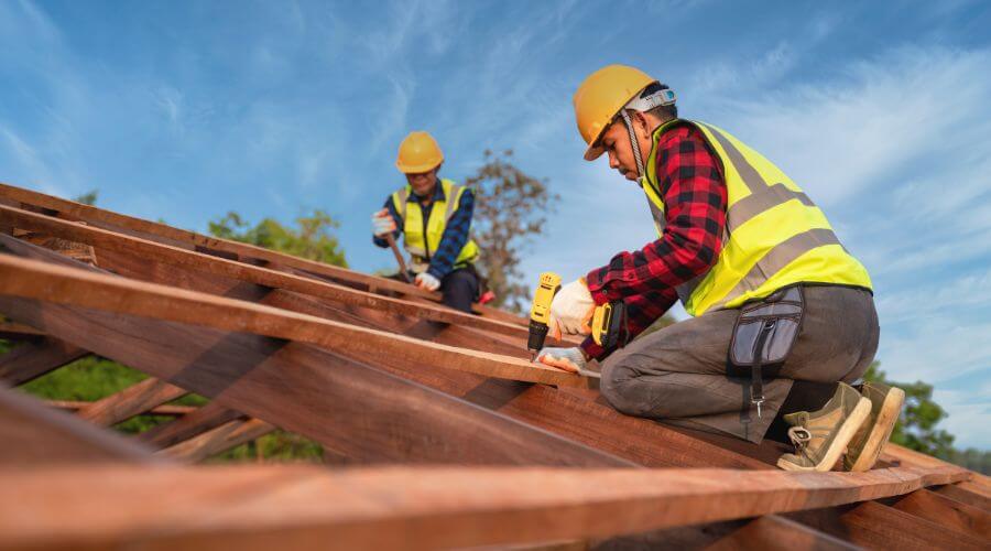 Professional Flat Roofing Installation services in Bath, IL